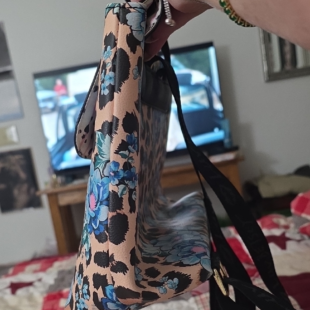 Betsey Johnson Floral Leopard Backpack - Blue and Tan GUC - Picture 11 of 16